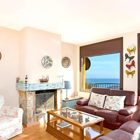 Villa Villa- Monica
